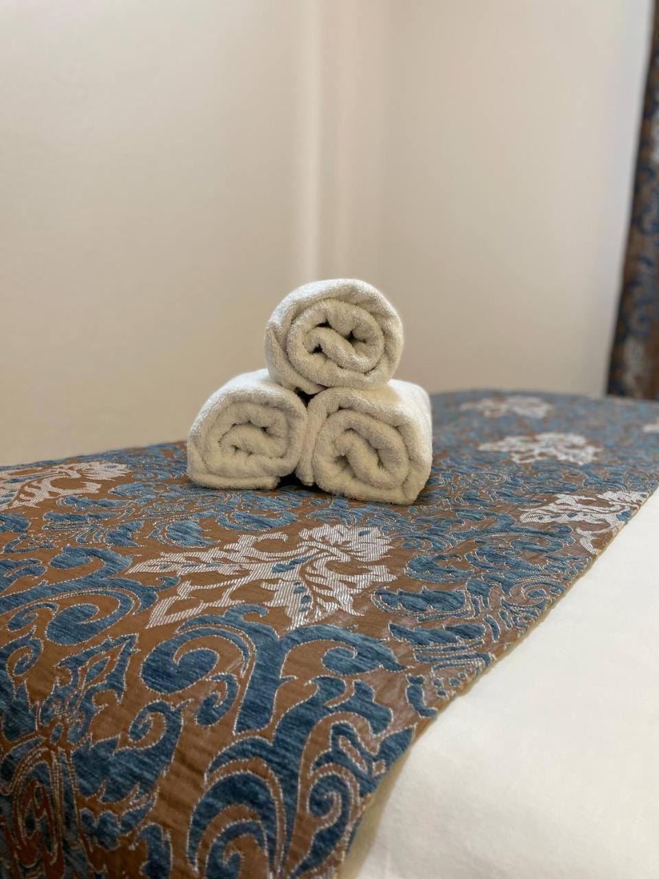 Tengri Hotel Atyraū Екстериор снимка